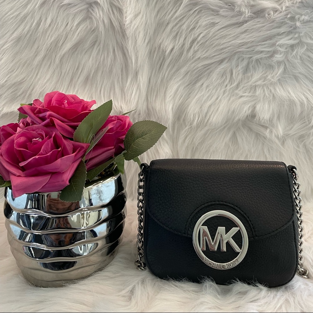 MICHAEL Michael Kors Fulton Crossbody (Black/Silver-tone) Pre-owned